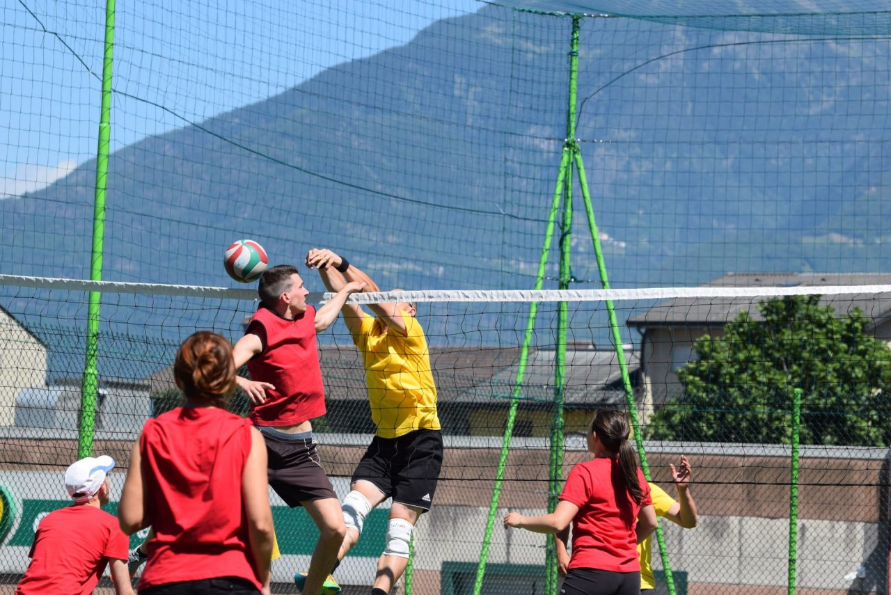 Domenica 9 luglio “Non solo volley” a Colico