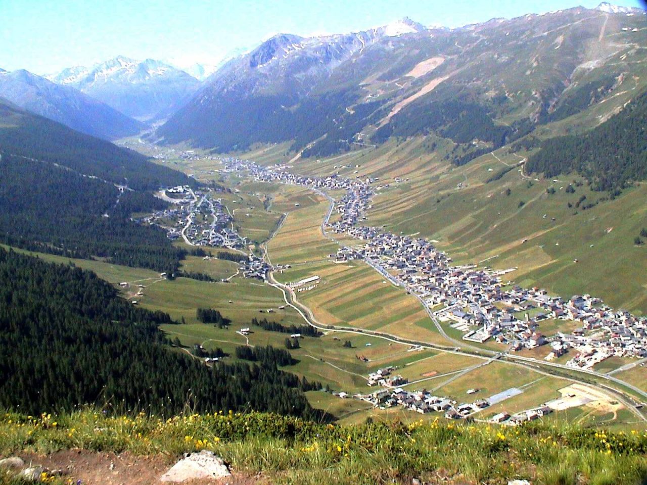 Cave e turismo, da Legambiente le bandiere nere alla Valtellina