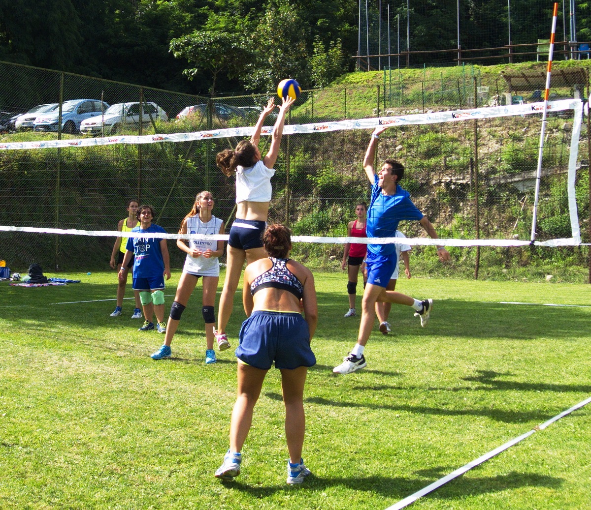 Torneo benefico di pallavolo: Univale ha raccolto 1500 euro