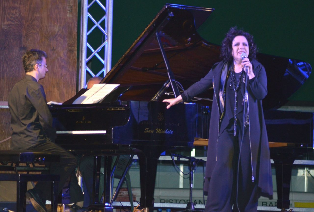 Antonella Ruggiero: una voce che non tramonta