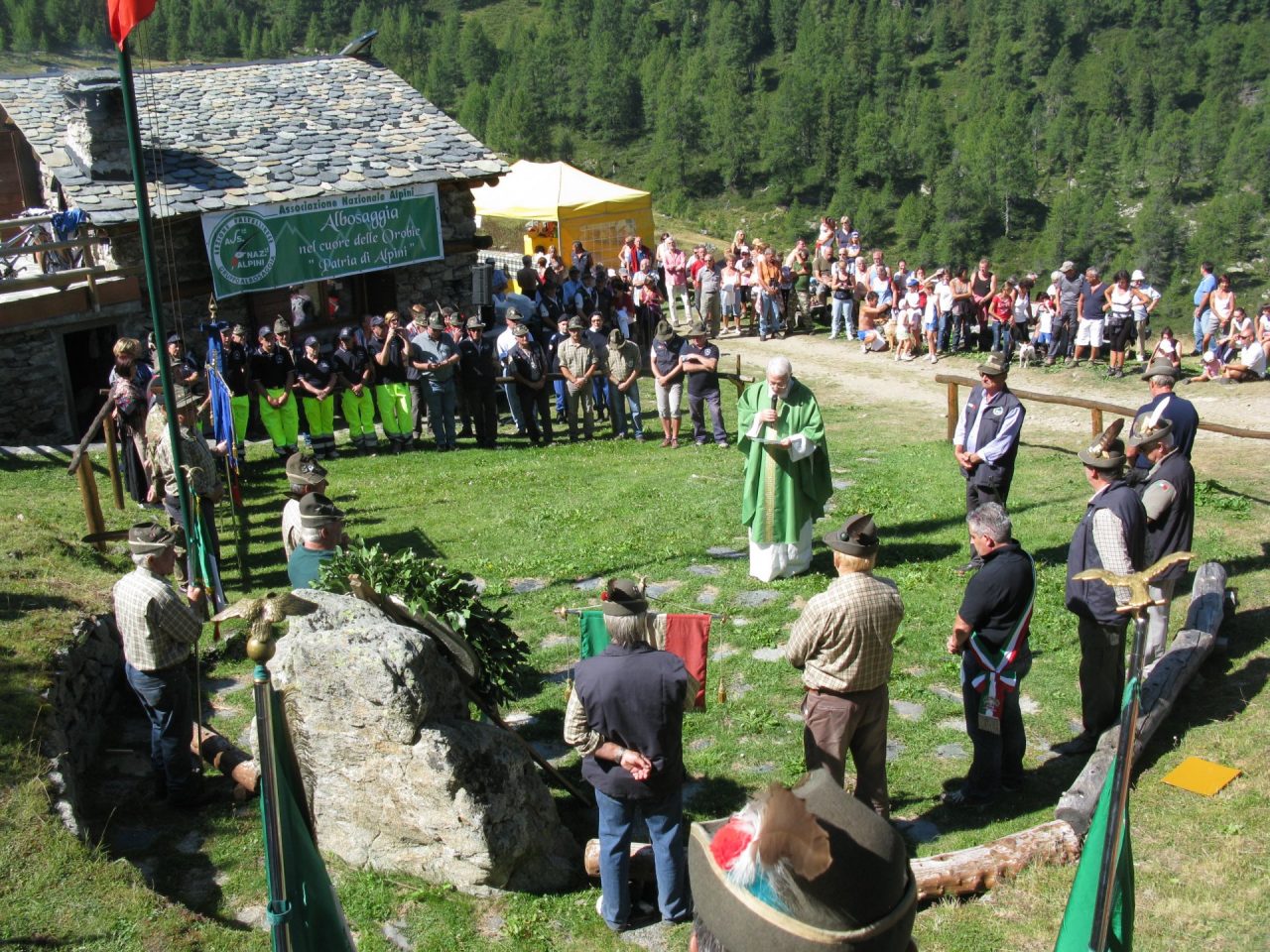 Albosaggia, raduno alpino al Lago della Casera