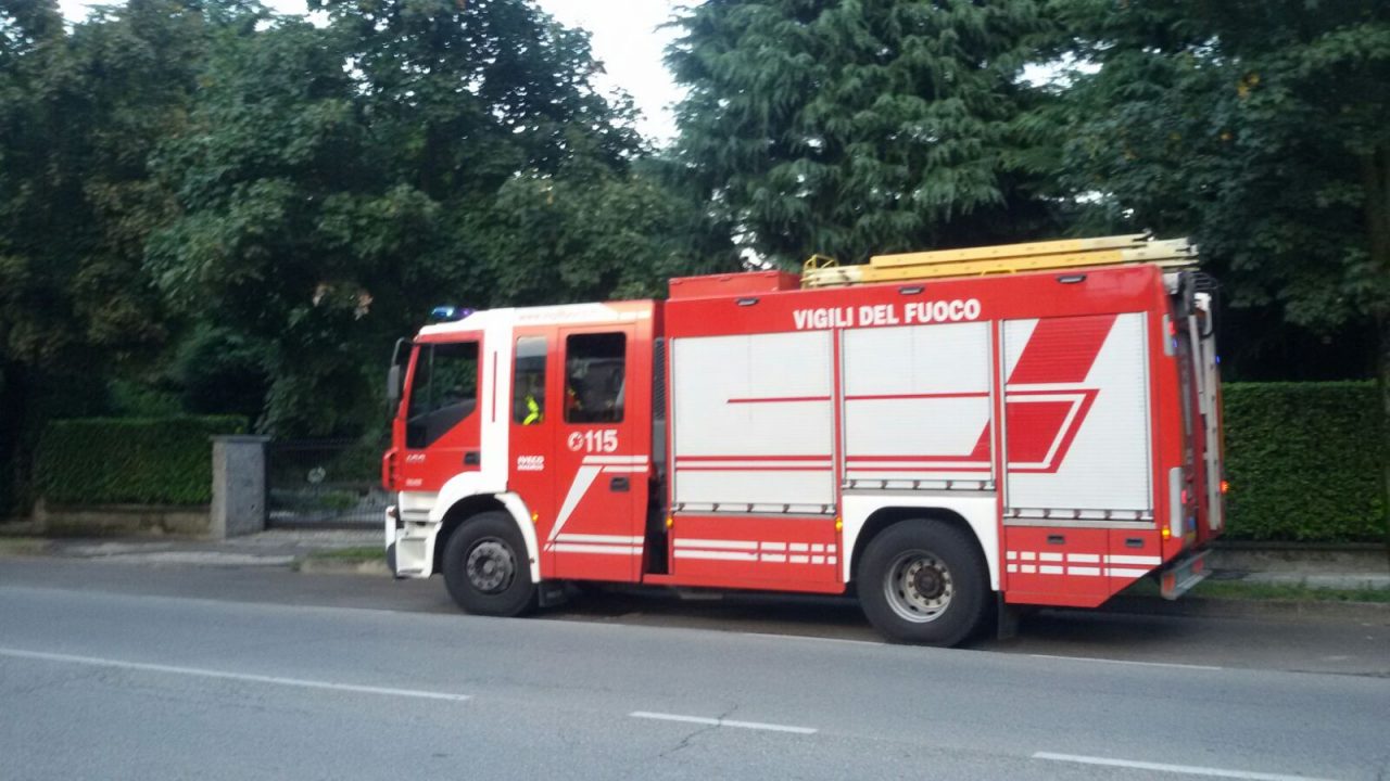 Incidente in galleria sulla SS38, traffico in tilt