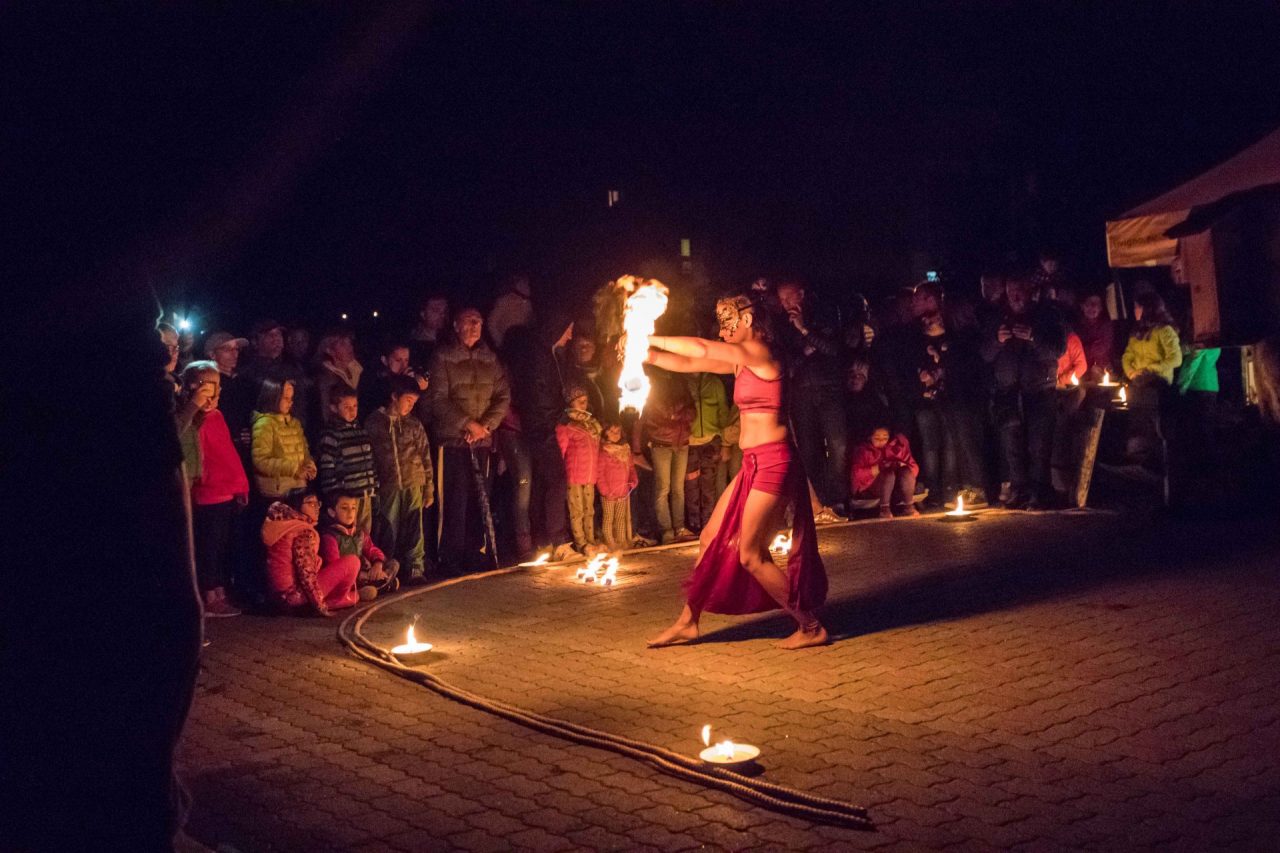 La Notte Nera di Livigno incanta turisti e residenti