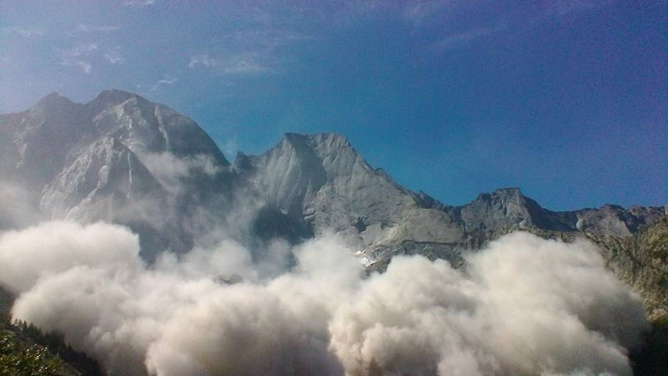 Frana Pizzo Cengalo, Bregaglia in ginocchio: il racconto del miracolato