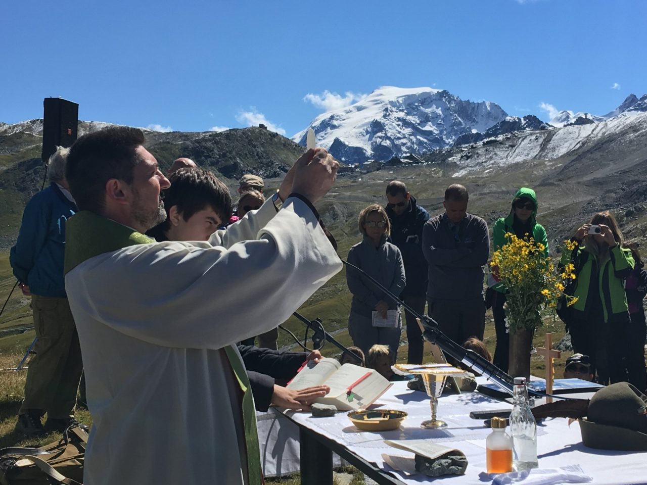 Domenica allo Stelvio si celebra la Madonna della Neve