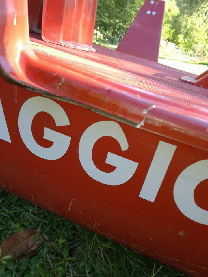 Danneggiate le attrezzature dei bagnini del Lago a Piona