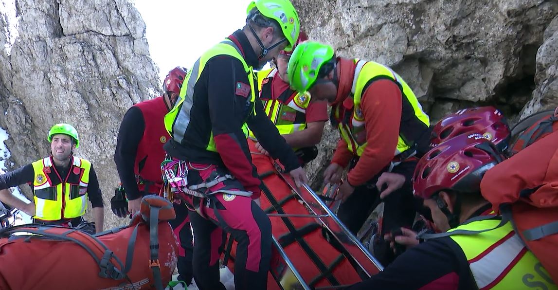 Soccorsi in azione per un escursionista