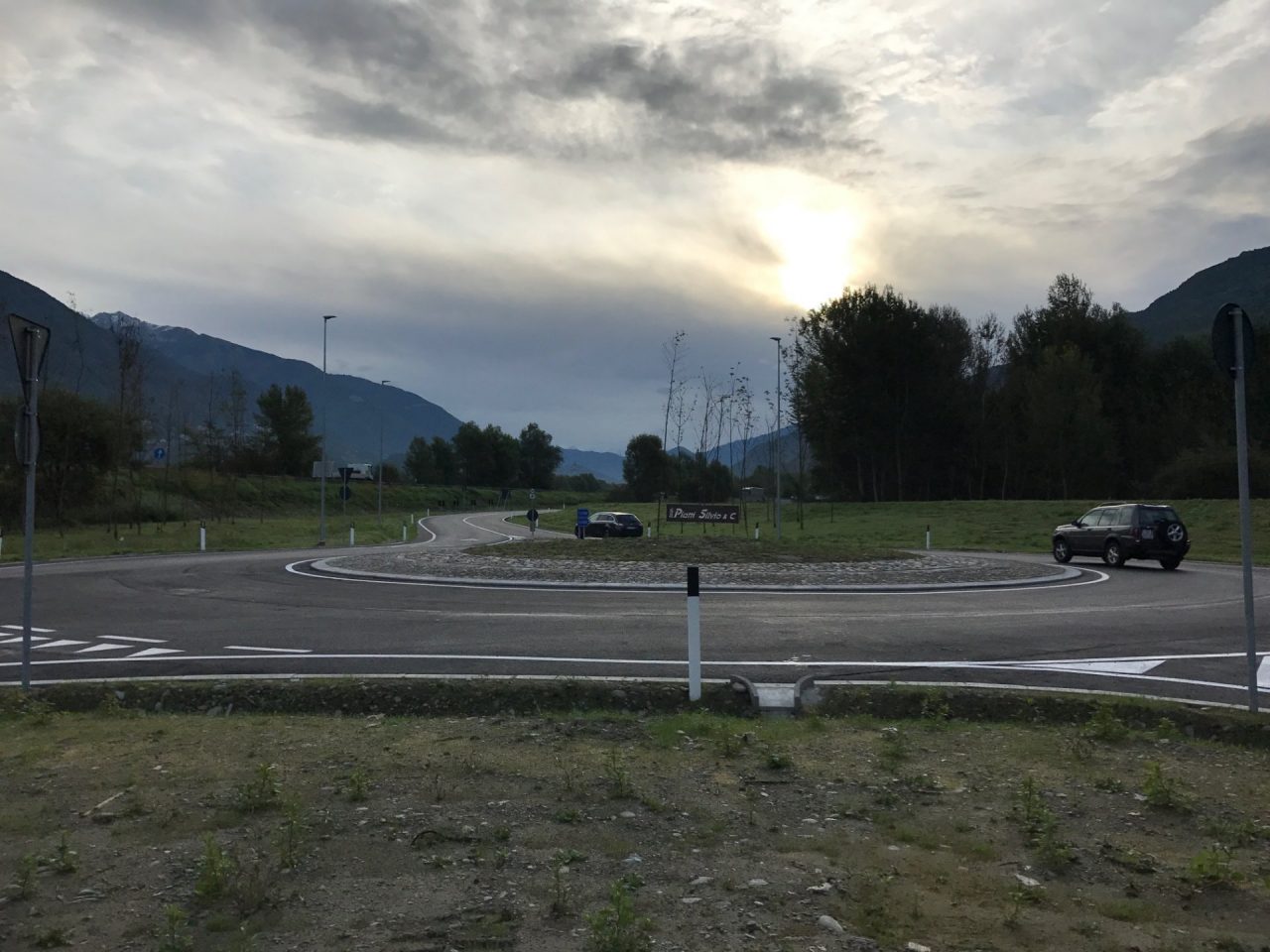 Lo svincolo è costato un milione, lo usano in pochi
