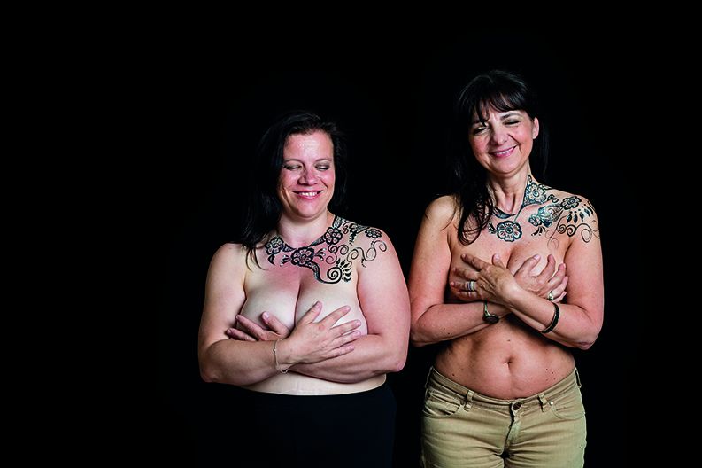 Si mette a nudo per la ricerca