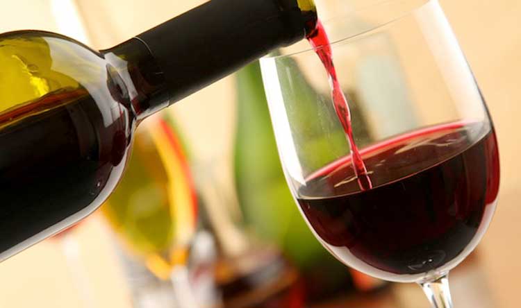 Chiuro, Grappolo d’oro, rinviate “le corti dei vini”