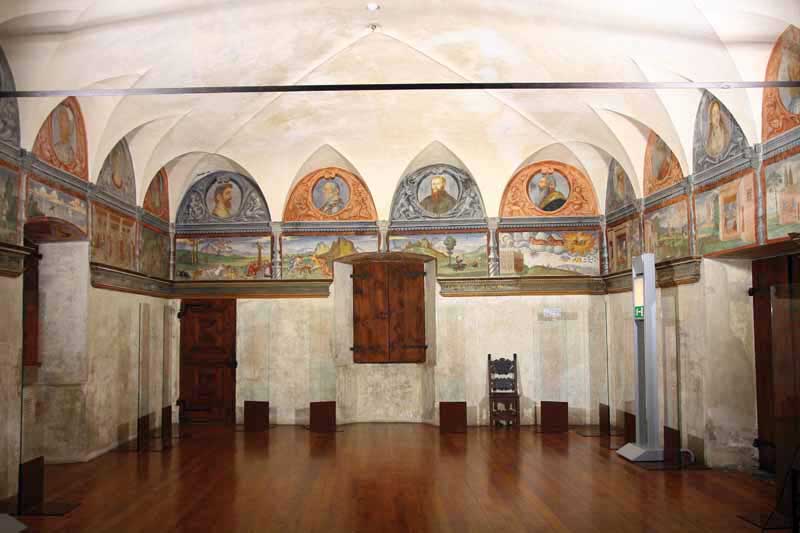 Storie di cavalieri, aurore e tramonti