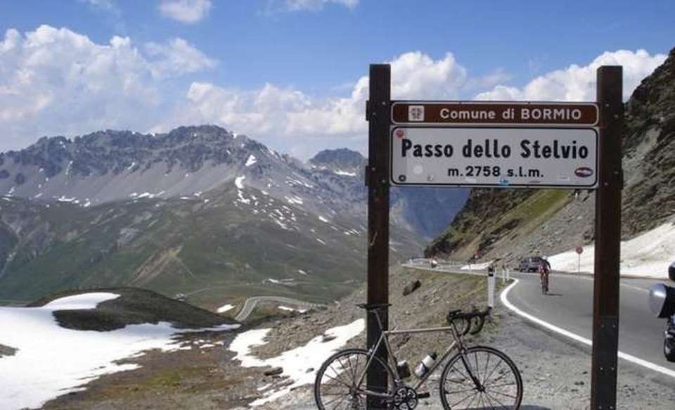 Oggi Passo Stelvio chiuso al traffico