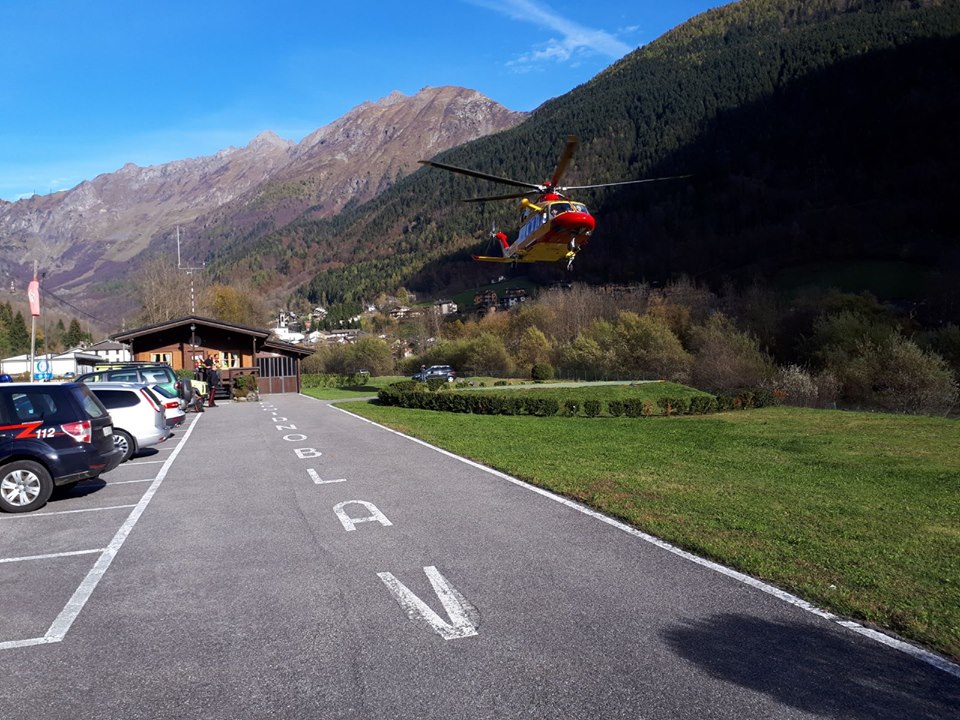 Tragedia in montagna: precipita a pochi metri dalla cima e muore