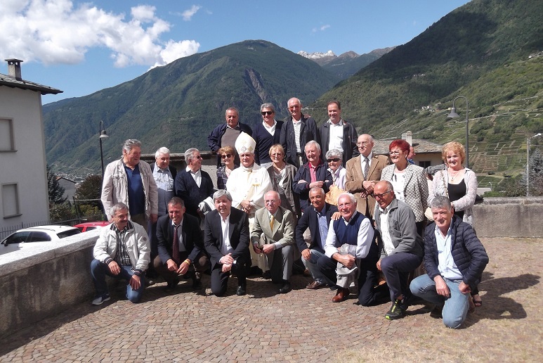 Tirano saluta monsignor Capelli