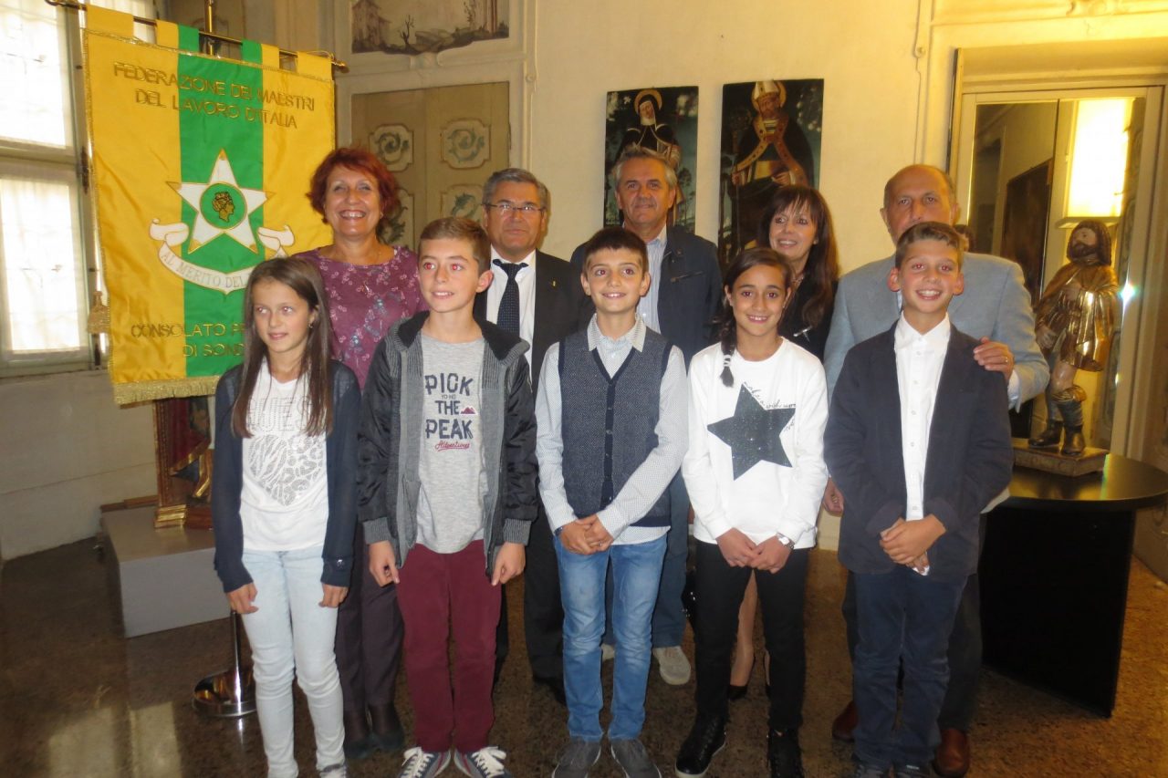 I Maestri del Lavoro premiano cinque studenti meritevoli