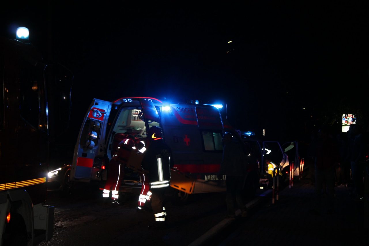 Schianto, miracolati mamma e bimbo – LE FOTO