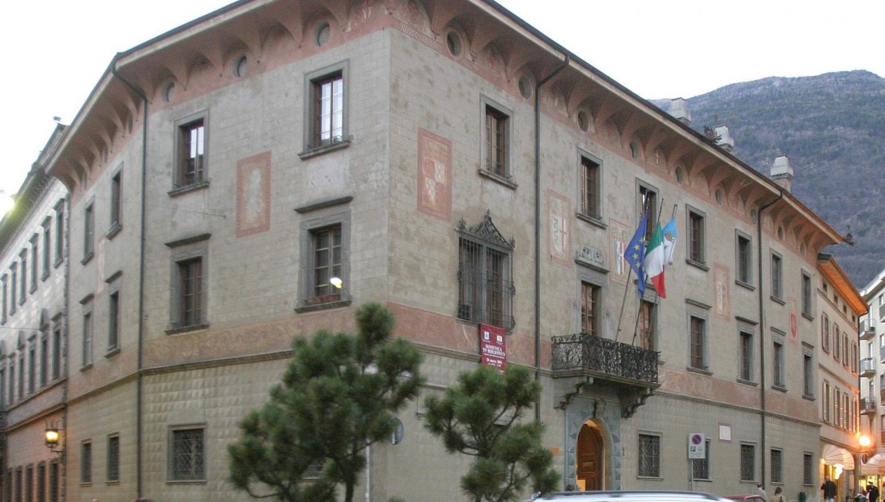 A Sondrio attivo lo sportello virtuale del Comune