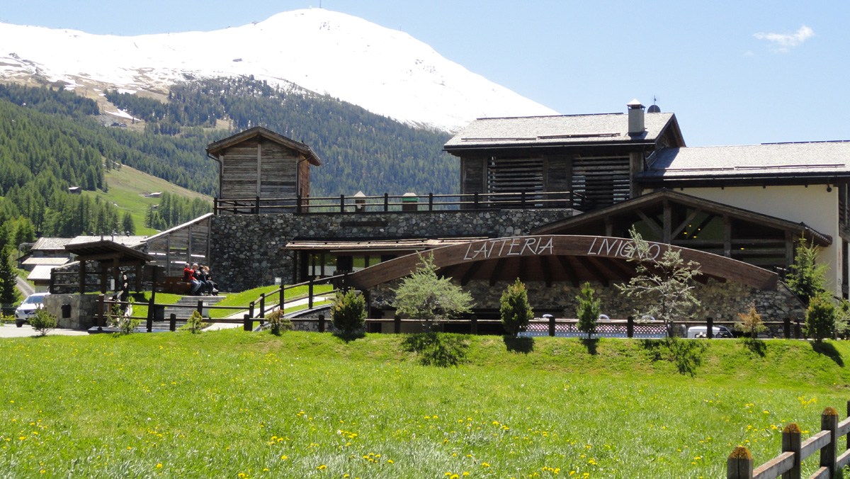 Il latte di Livigno “parla” giovane:  6 stalle su 10 guidate da under 40