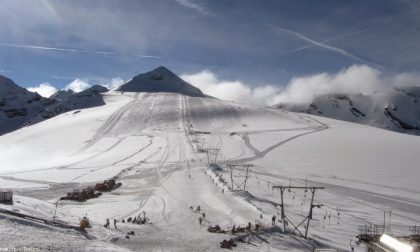 Rimandato lo sci estivo sullo Stelvio, la funivia non apre