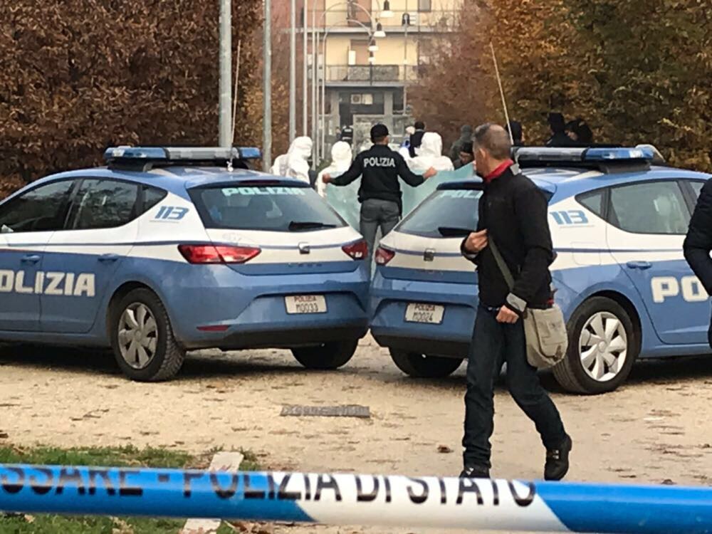 Oggi l’addio alla donna sgozzata nel parco