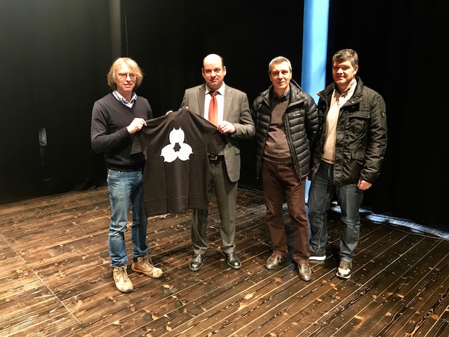 Enel e Abriga portano il teatro a Ponchiera