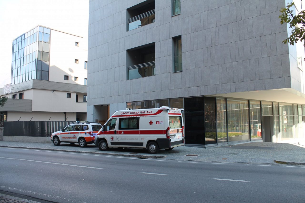 Momenti di paura per il malore di una trentaseienne