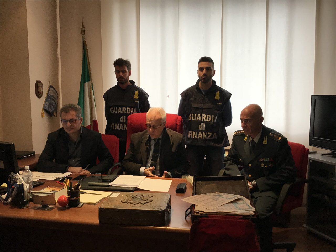 Sequestrati titoli Usa per 188 miliardi di dollari