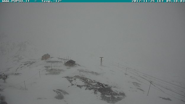 Statale 38 chiusa per bufera di neve