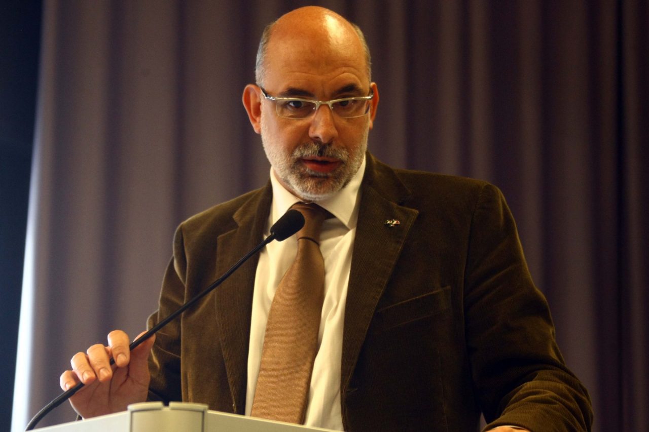 Rimborsi Regione Lombardia Costanzo assolto