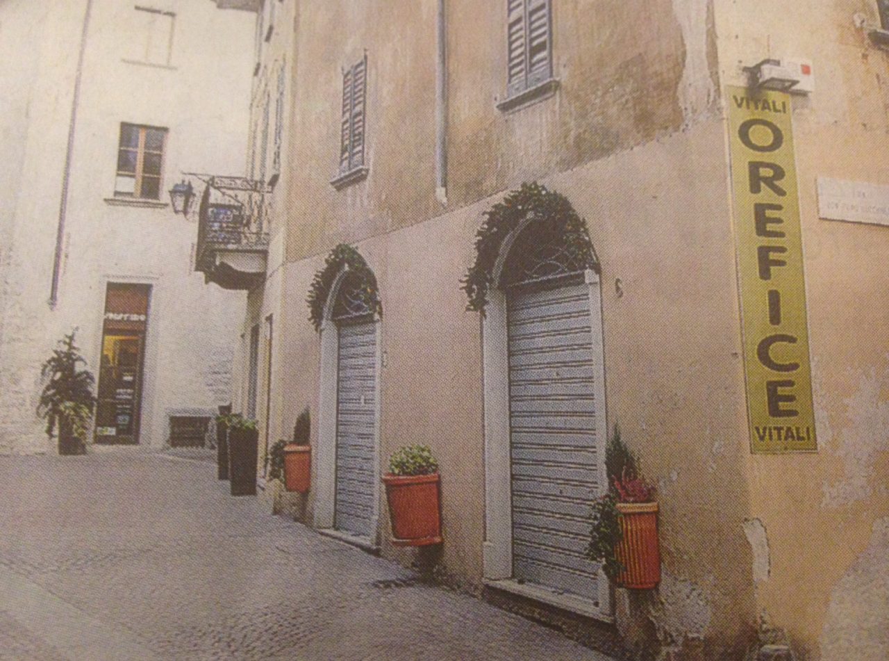 Tenta rapina all’oreficeria: bloccata e arrestata