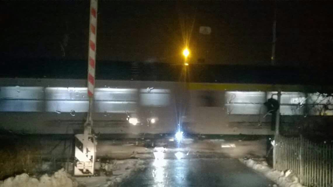 Paura al passaggio a livello