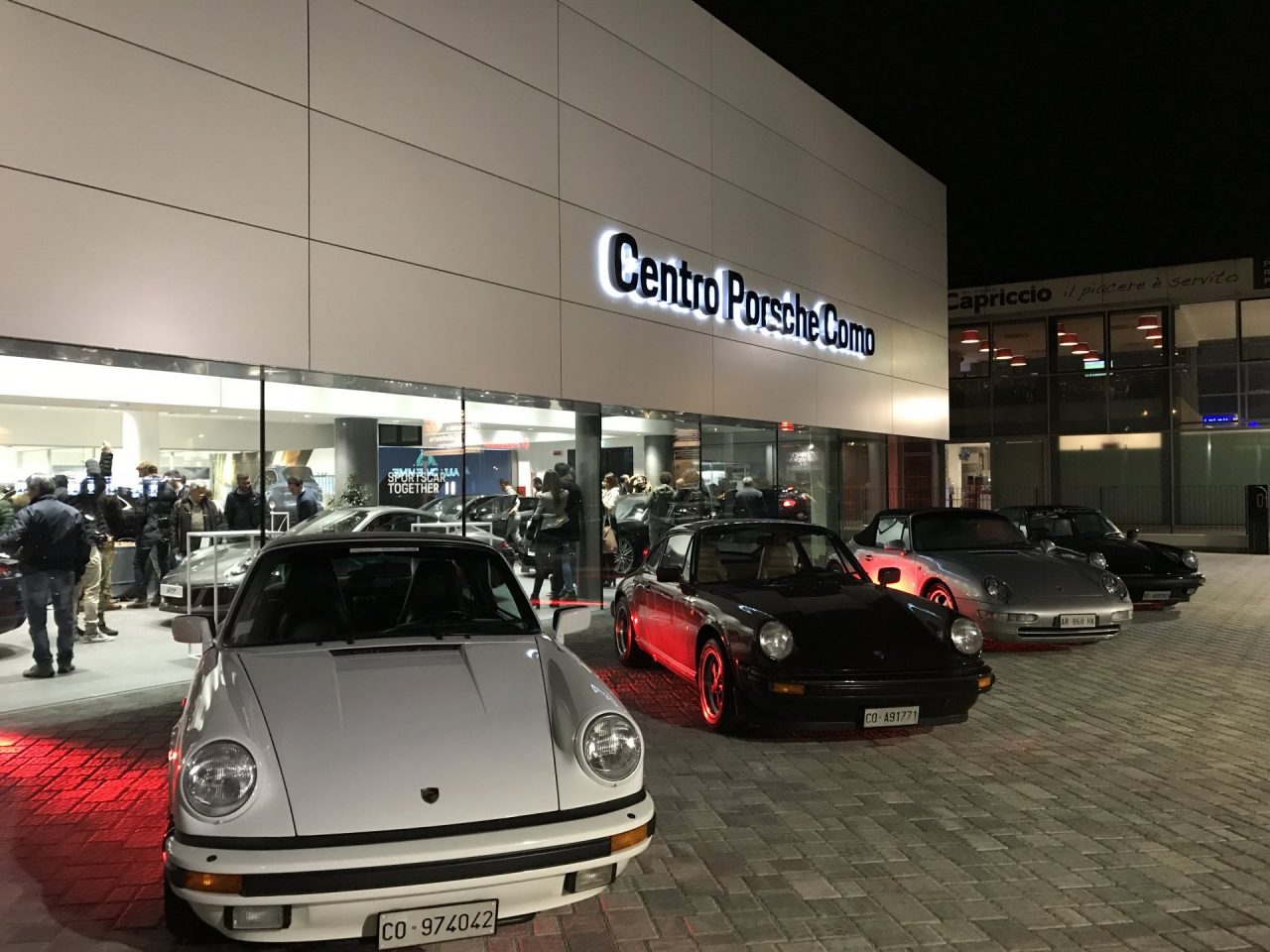 Test-drive su una Porsche con tanto di pilota