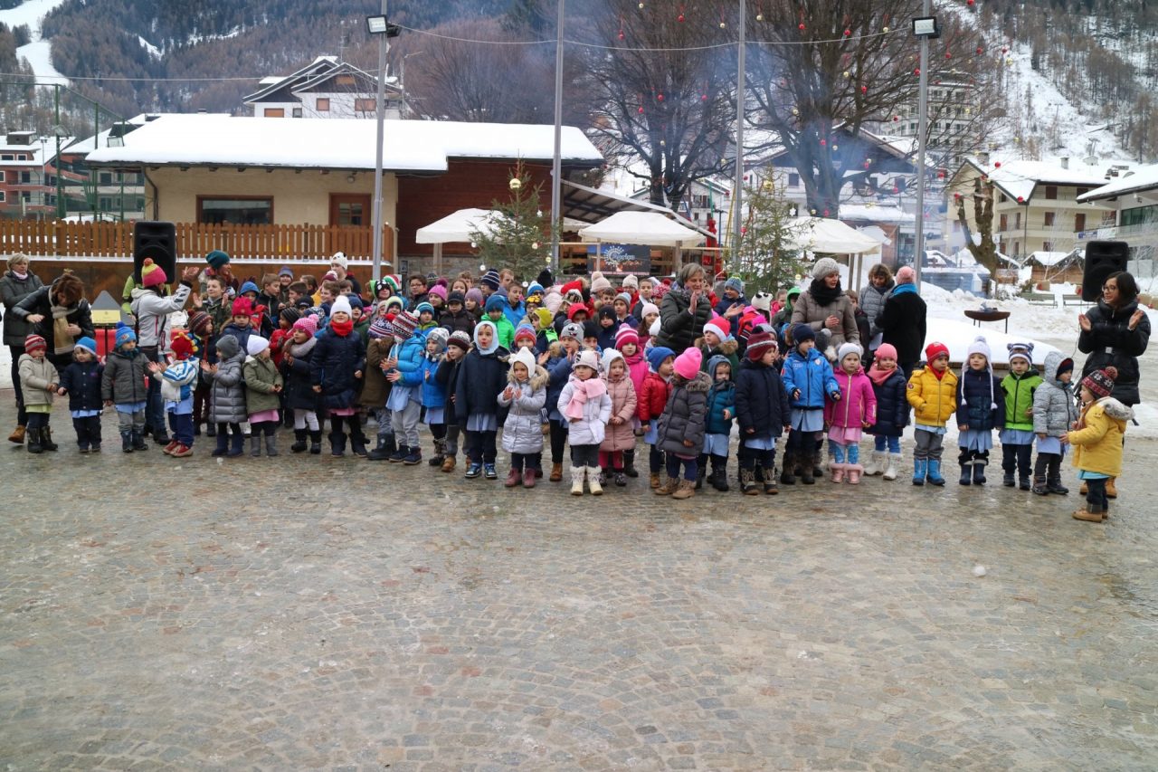Aprica, inaugurata la piazza