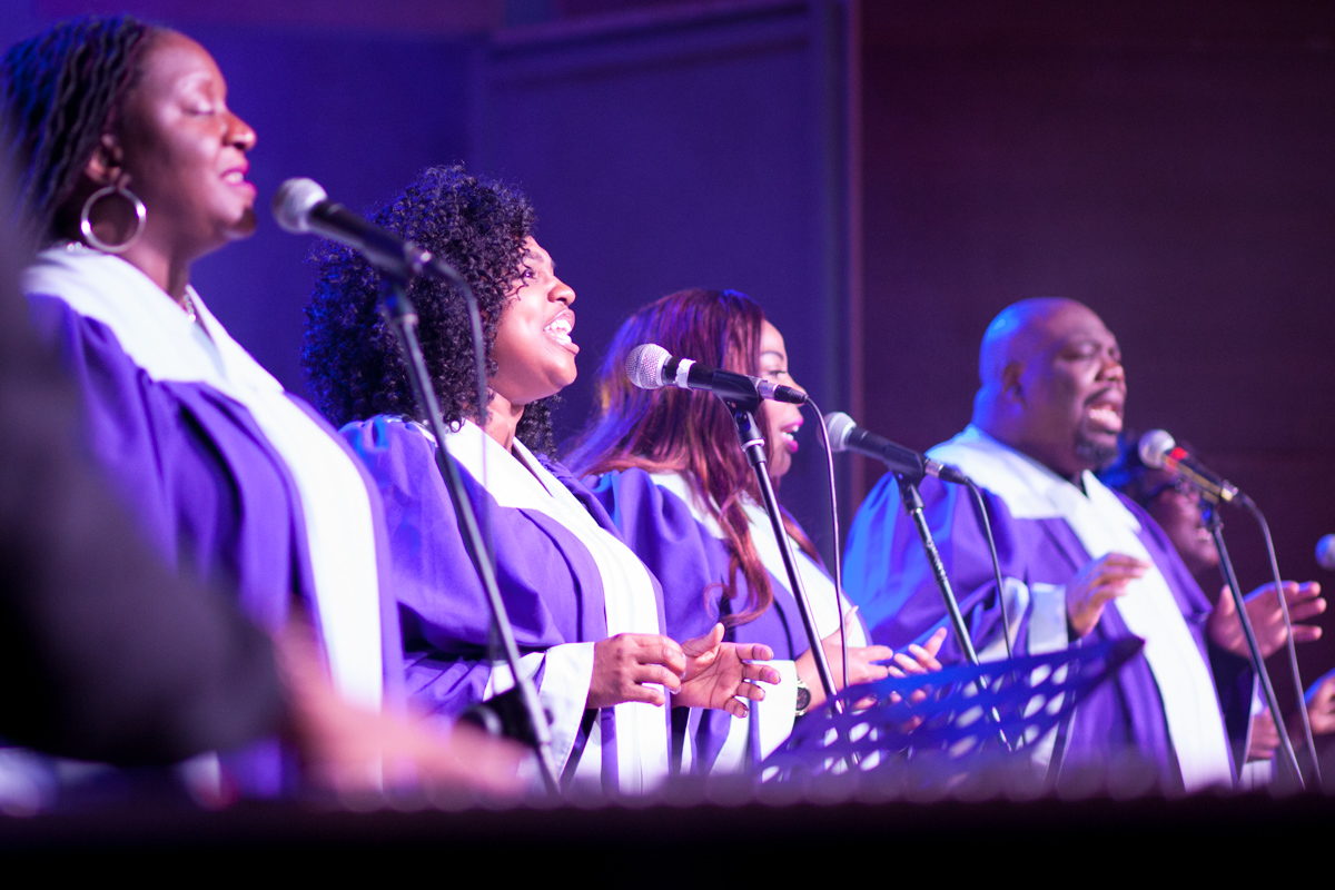Morbegno, gospel da brividi con Nate Brown & One Voice