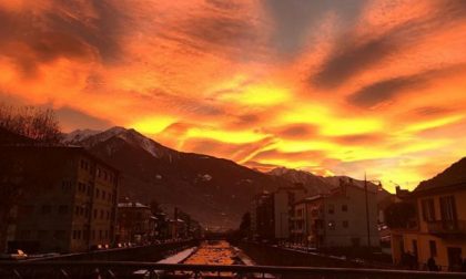 Tramonto spettacolare, le più belle foto dalla Valtellina