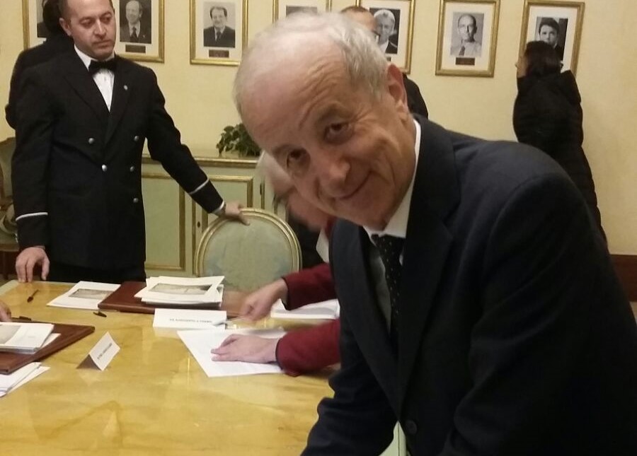 Periferie da rilanciare Molteni firma a Roma per la Piastra