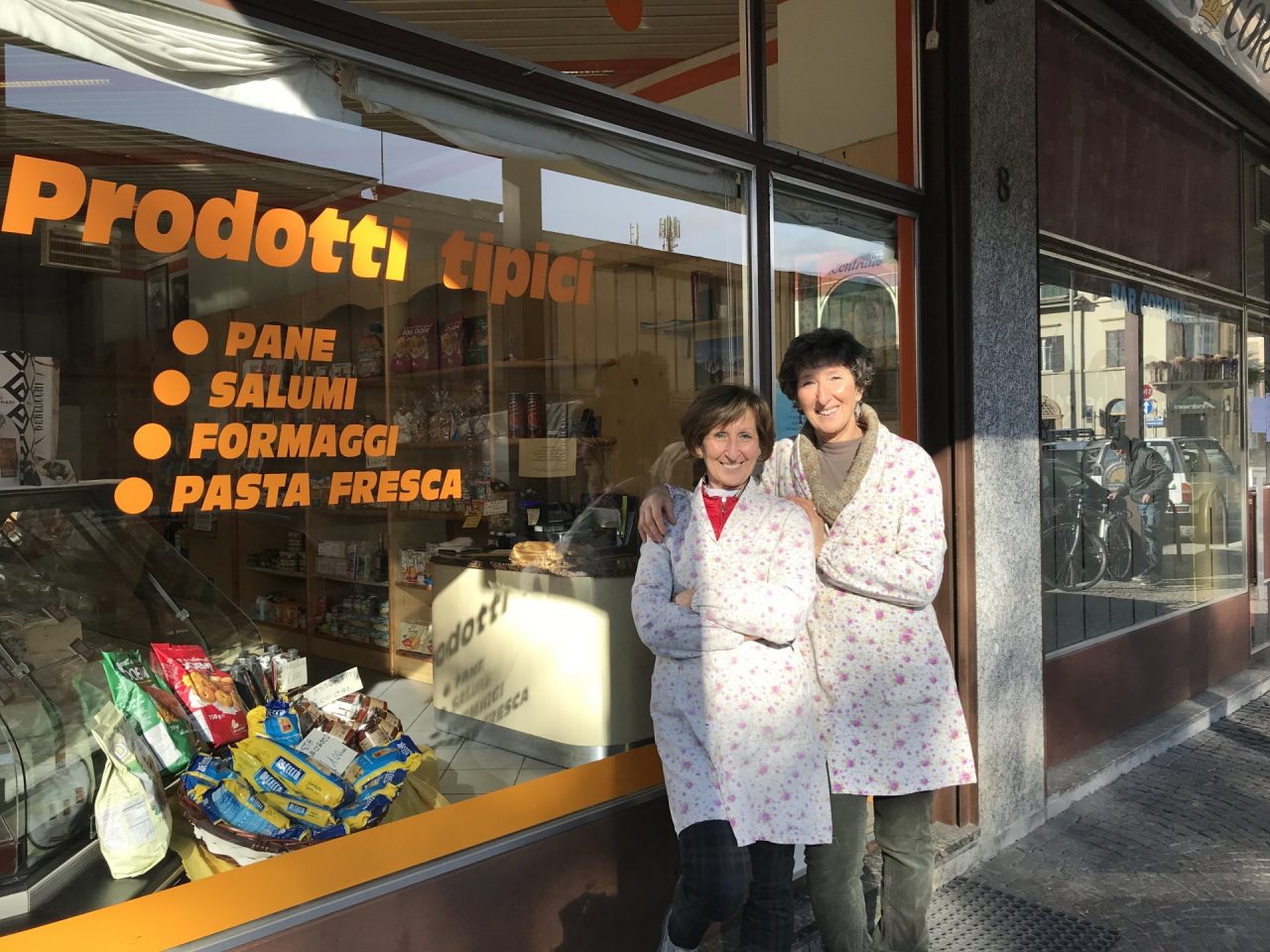 Chiude lo storico alimentari Paini