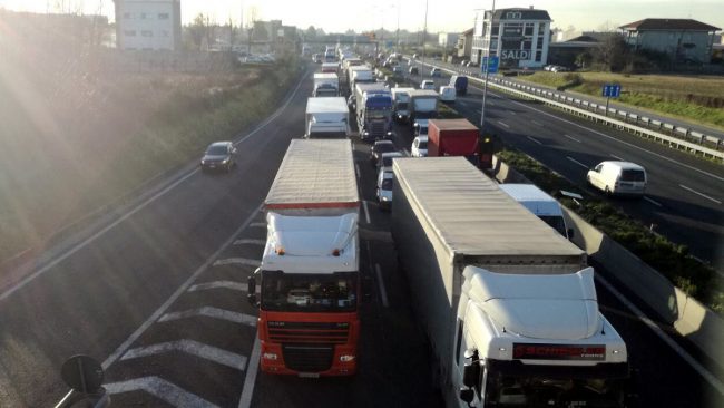Statale 36 tra le strade più trafficate d’Italia