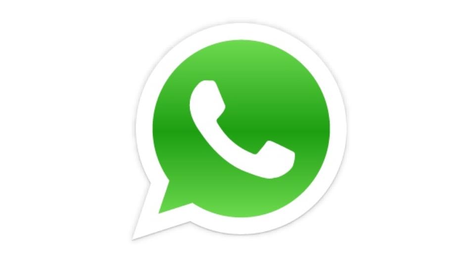 Whatsapp continua ad essere gratis: “interrompiamo le false Catene di Sant’Antonio”