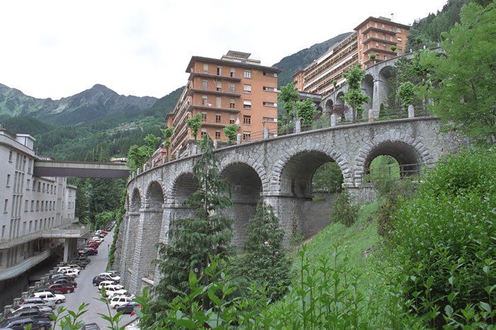 Sondalo, protesta contro il Morelli