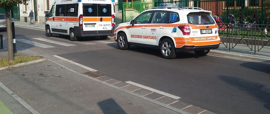 Ruba una auto medica del 118, arrestato 27enne