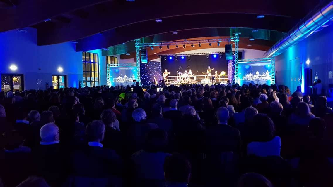 Villa, grande concerto per l’Aism