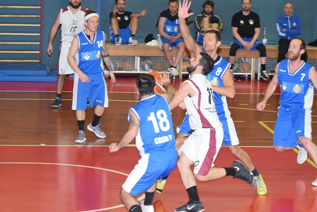 Decima vittoria casalinga consecutiva per il Basket Cosio LE FOTO