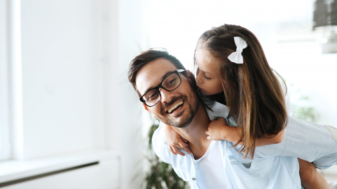 Festa del papà: su Centro Valle 30 pagine speciali con le vostre dediche