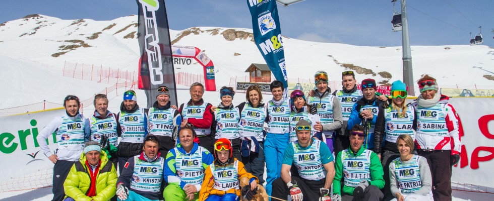 A Valfurva si scia con i campioni