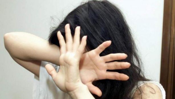 Resta in cella il molestatore delle ragazzine: ecco come lo hanno inchiodato
