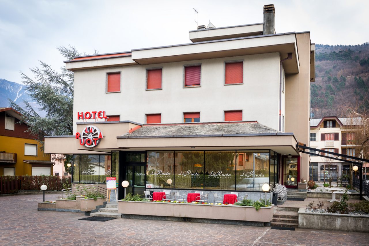 Il Ristorante La Ruota riapre all’insegna del km0