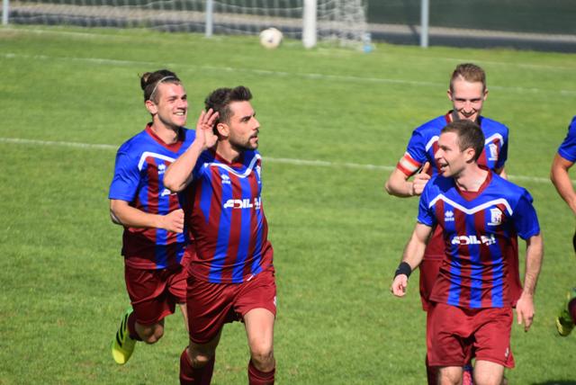 Fontana decide il derby, speranze playoff per Berbenno e Cosio Valtellino LE FOTO