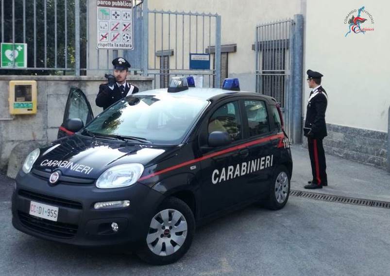 Aggredisce il padre e colpisce un Carabiniere: arrestato