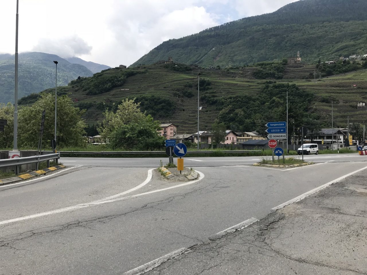 “No” all’eliminazione del passaggio a livello